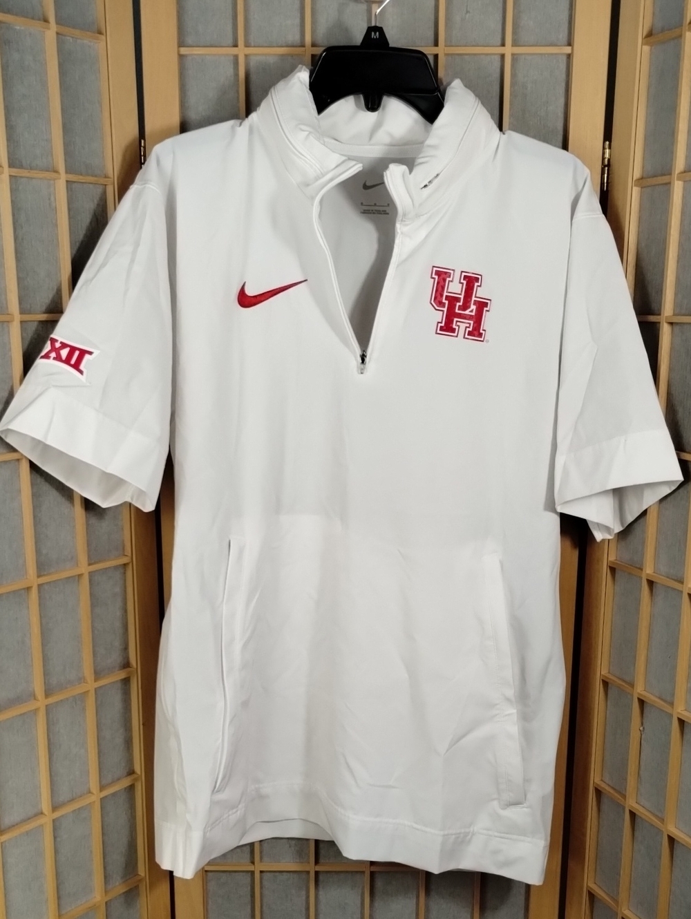 Nike White Short-Sleeve Quarter-Zip with Hood Red UH Logo Team Issued Size M